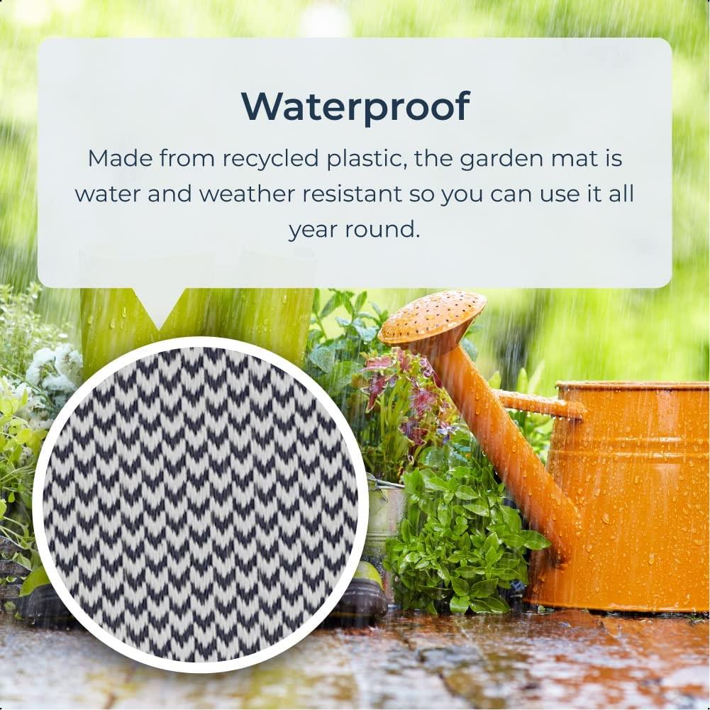 Outdoor Rug Camping Floor Mat 120 x 180cm Chevron Black/Grey