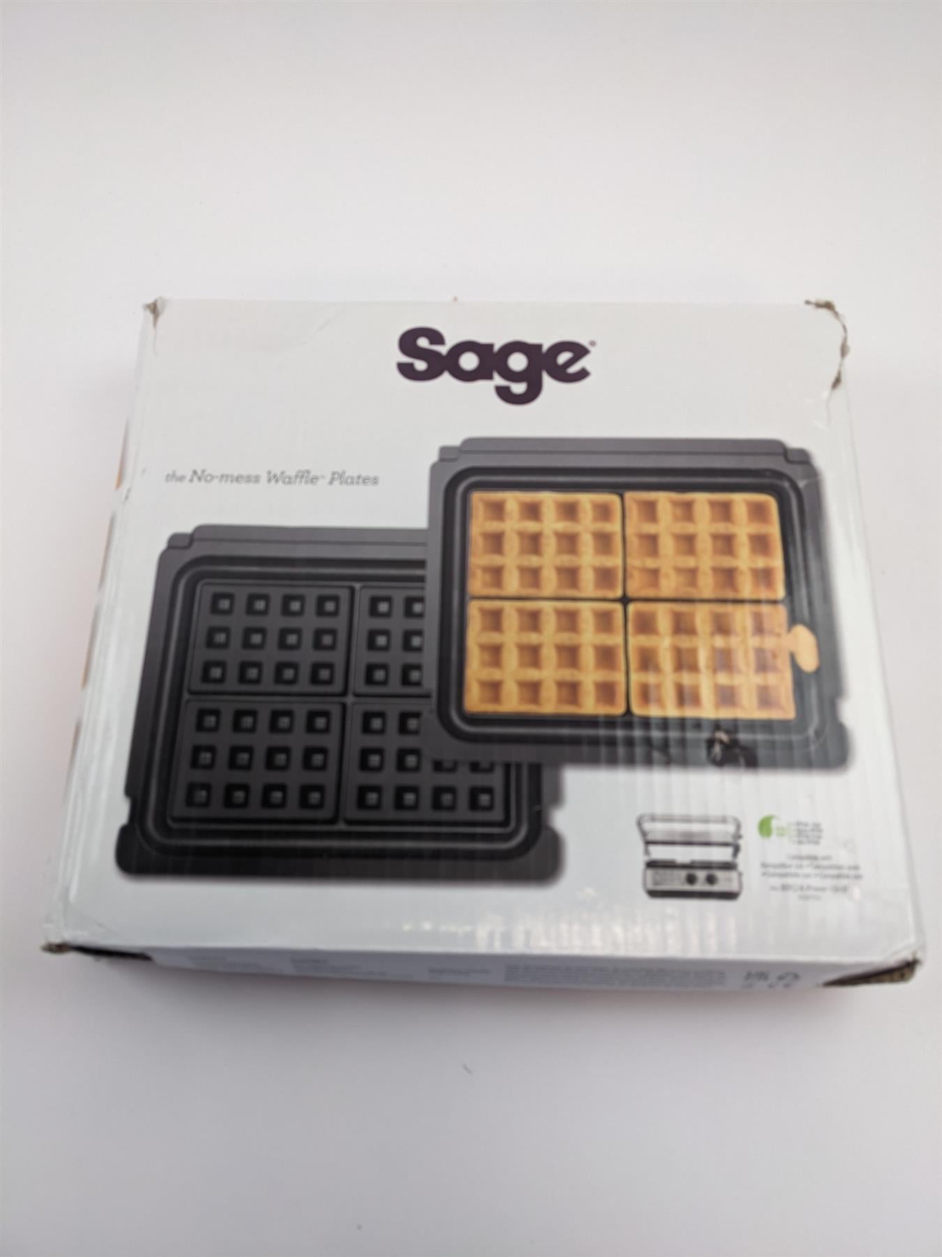 Sage No-Mess Waffle Plates